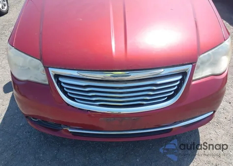 2014 Chrysler Town & Country Touring z USA, uszkodzony, nr VIN 2C4RC1BG6ER292863